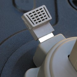 Quitasol Amanda / luz LED / Tela revestimiento PU / Ventilación superior / Color Beige 3 x 3mt+ Base rellenable